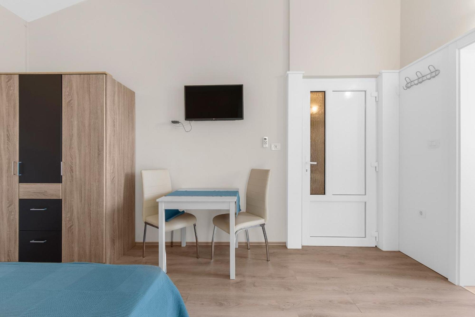 Villa Hope Apartments Пореч Екстер'єр фото