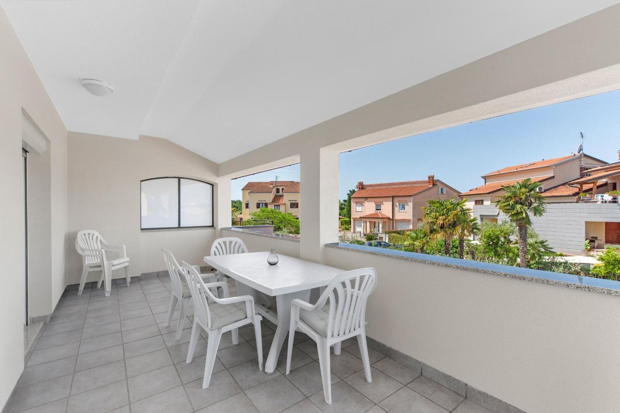 Villa Hope Apartments Пореч Екстер'єр фото