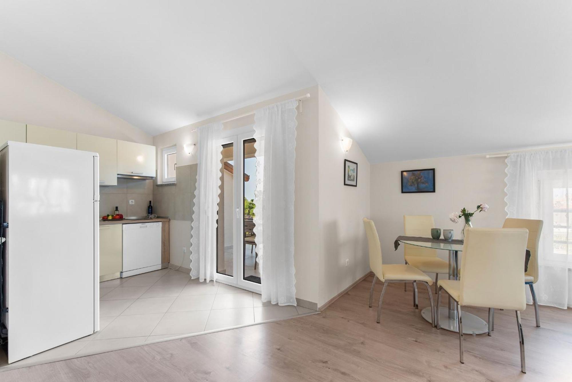 Villa Hope Apartments Пореч Екстер'єр фото